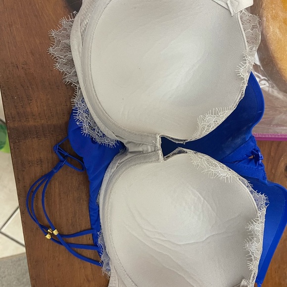 Victoria secret push up bra bundle 34DD - Picture 3 of 4
